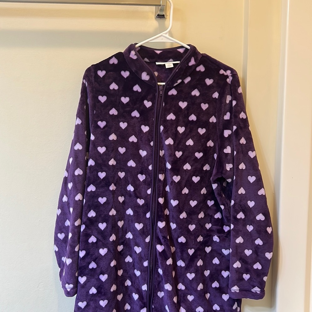 Plus size fleece sleeper night gown